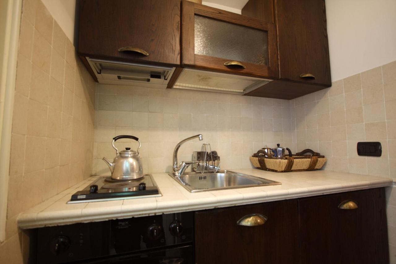 Pozzuolo Holiday House โรม ภายนอก รูปภาพ